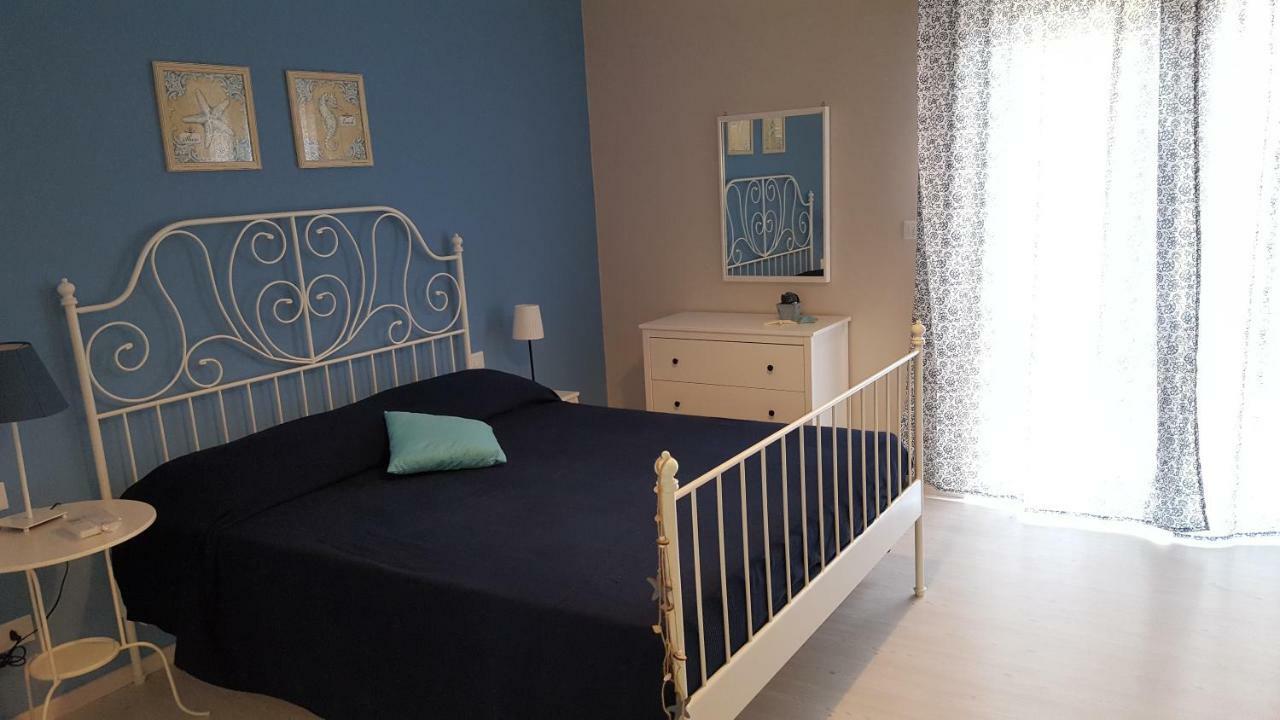 Galù Guest House Gaète Extérieur photo